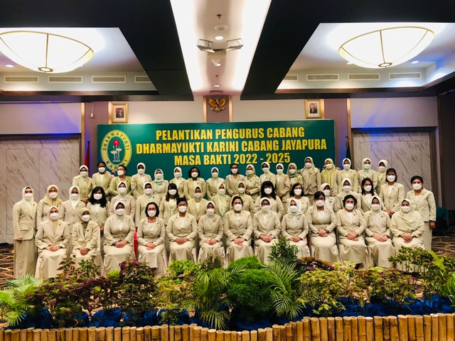 8506f7f8 751c 42bf 8b27 bbf5a5502986